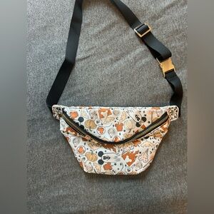 Disney Halloween Character Hip Pack - Orange & Black